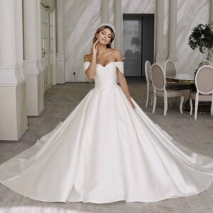Rochie mireasa A line Goldie scaled 1