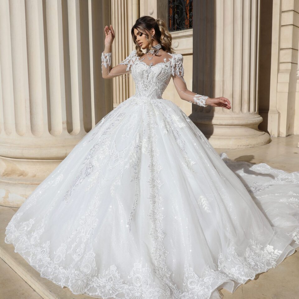 Rochie mireasa printesa Griffin scaled 1