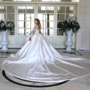 Rochie mireasa printesa Guapa 3 scaled 1