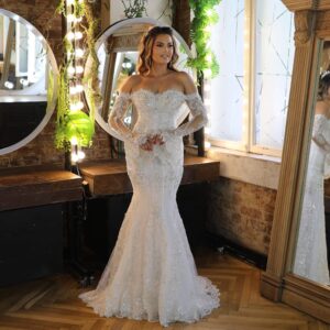 Rochie mireasa sirena Garbo scaled 1