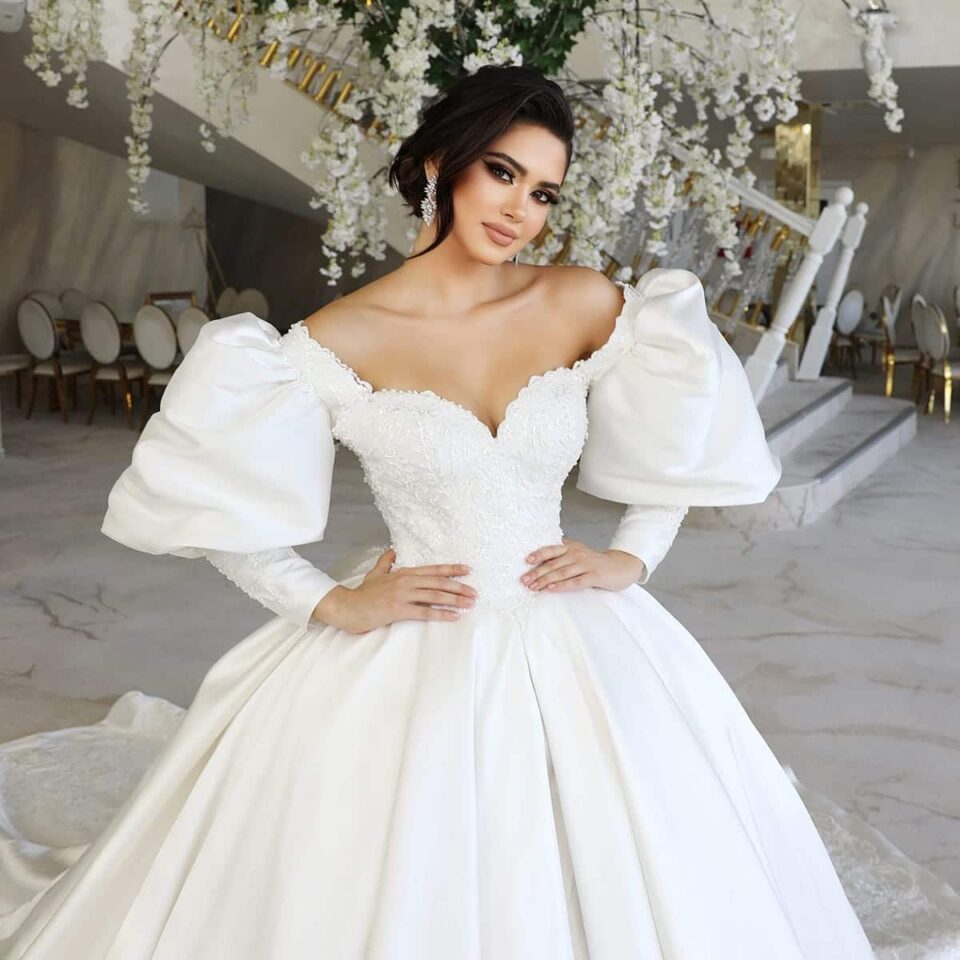 rochie de mireasa cu maneci bufante ariel 1