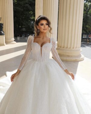rochie de mireasa printesa cu pietre altesse