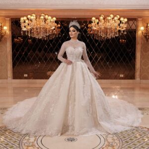 rochie de mireasa printesa cu pietre antoinette