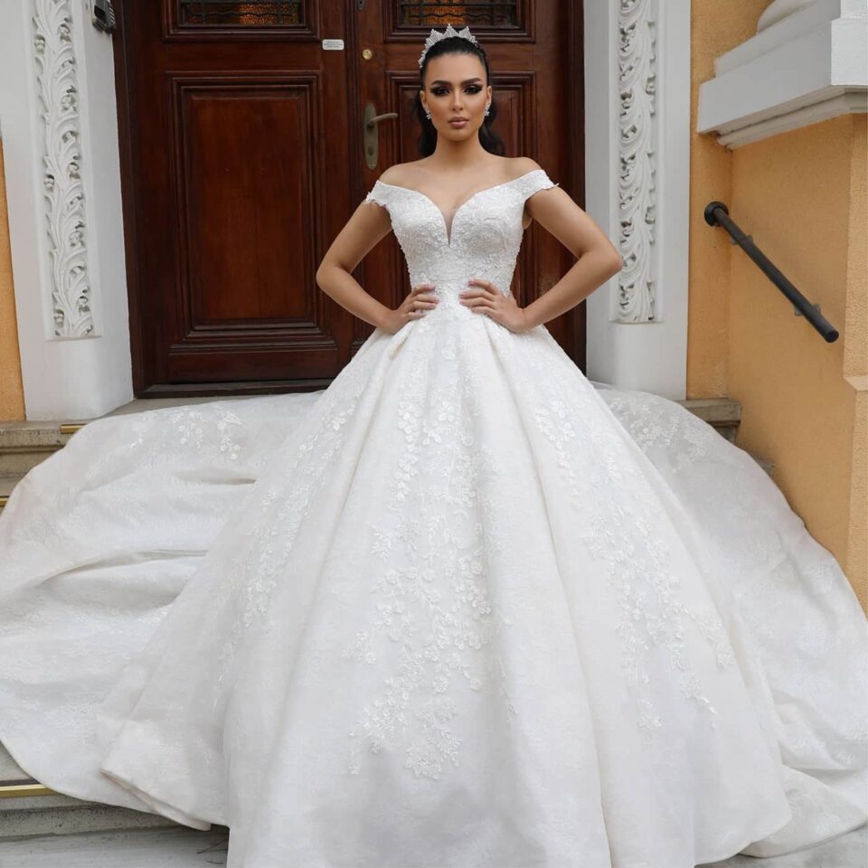 rochie de mireasa printesa dorothea