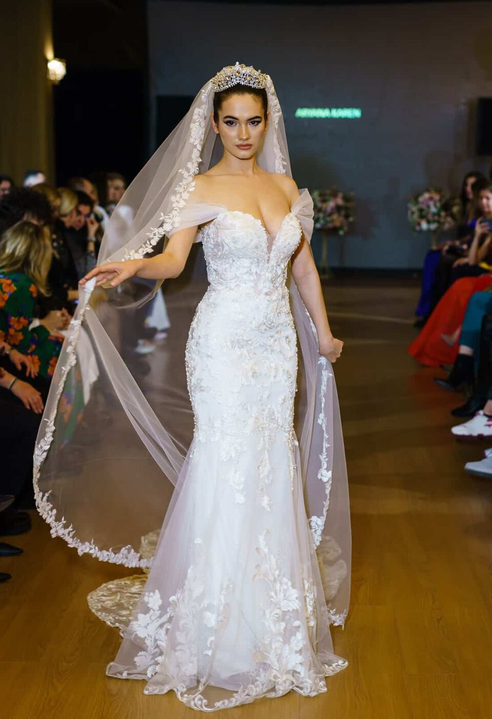 rochie de mireasa sirena erin