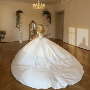 Rochie de mireasă POGANY